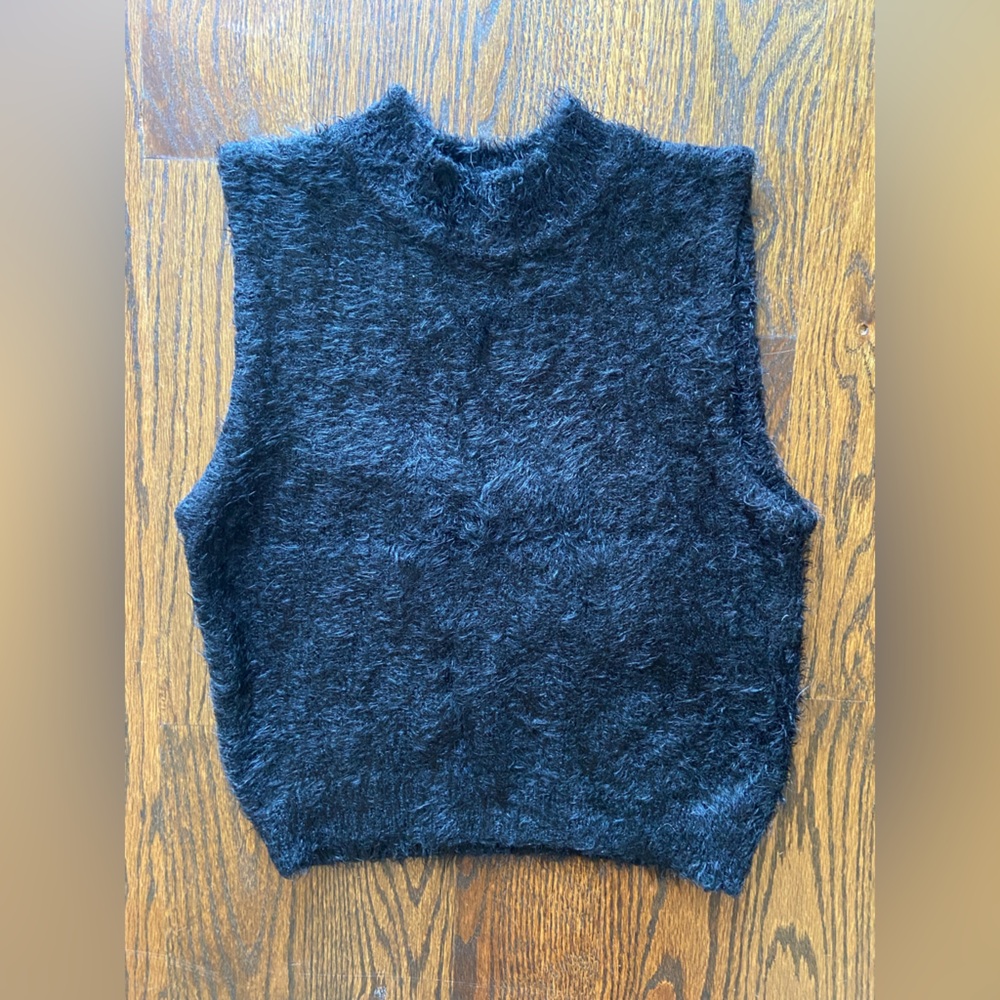 Sleeveless Mock Neck Fuzzy Sweater - Black